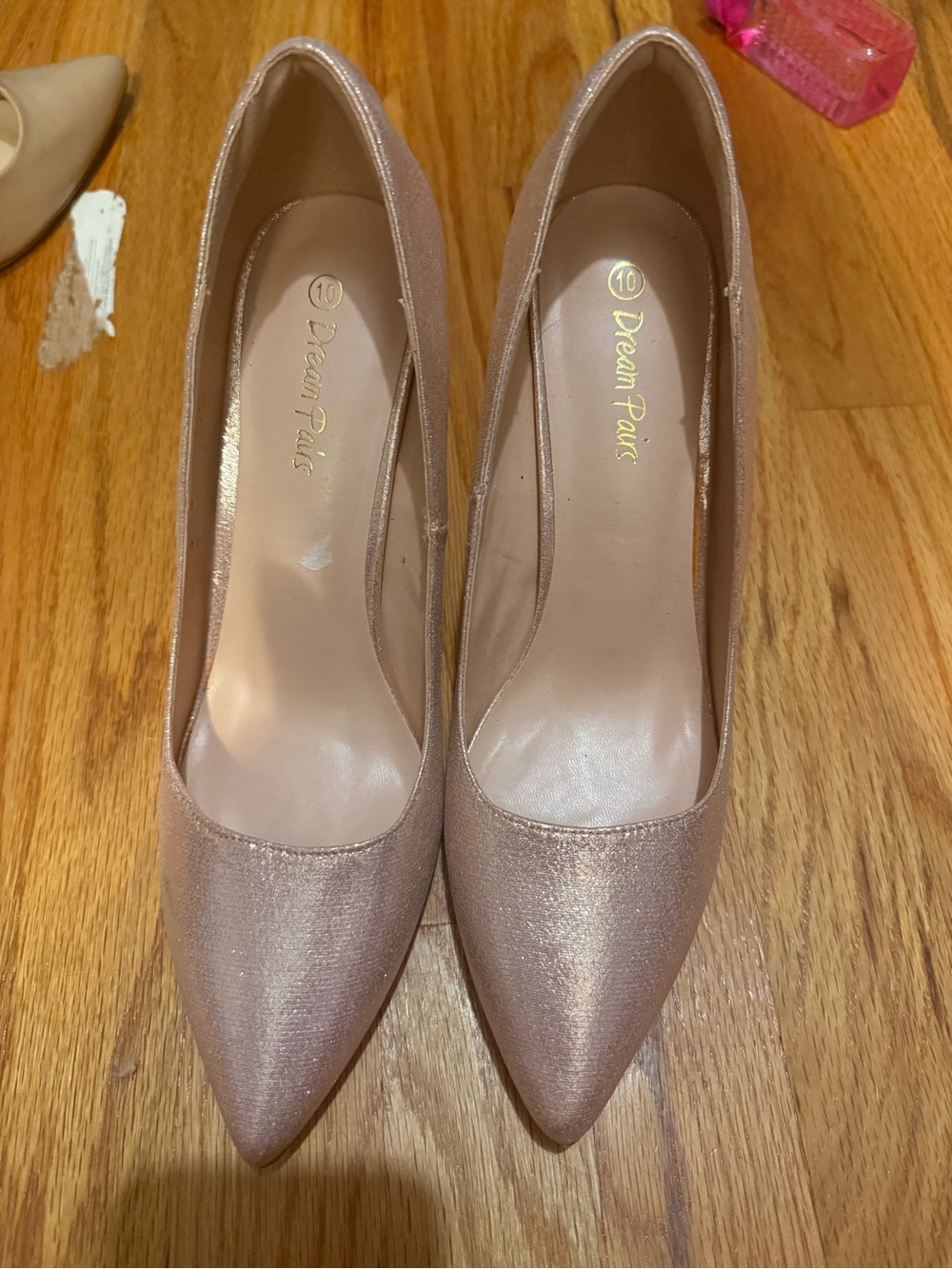 Dream Pairs Metallic Blush Pointed Toe Pumps